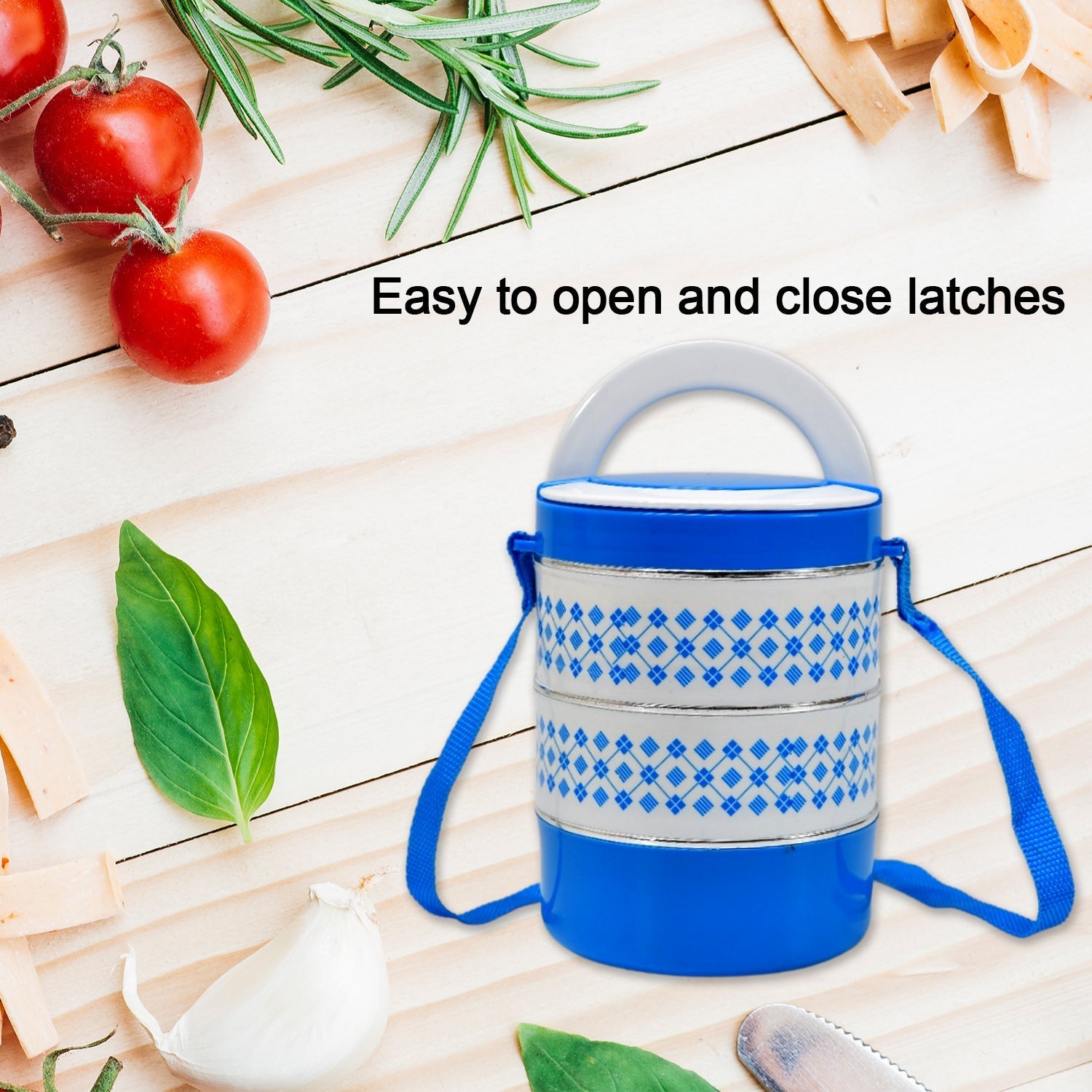 Insulated lunch box with 3 tiers. Insulated lunch box with 3 tiers.